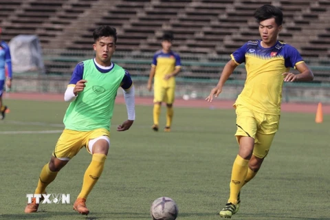 Đội tuyển U22 Việt Nam tập luyện chuẩn bị cho trận bán kết Giải bóng đá U22 Đông Nam Á 2019. (Nguồn: TTXVN)