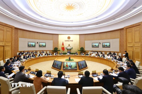 Hình ảnh Thủ tướng chủ trì phiên họp Chính phủ thường kỳ tháng 2