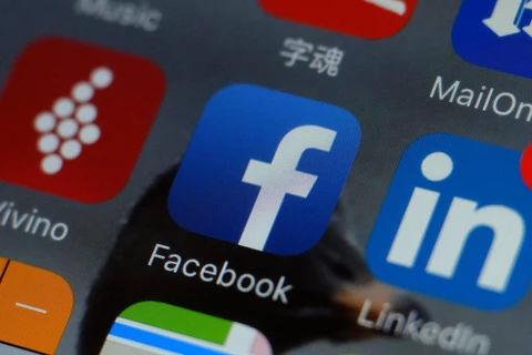 Nhiều người dùng Facebook đang khá lo lắng khi số điện thoại đang được sử dụng để tra cứu thông tin cá nhân. (Nguồn: Getty Images)