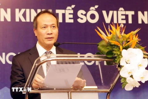 Thứ trưởng Bộ Công thương Cao Quốc Hưng phát biểu tại hội nghị. (Ảnh: Trần Việt/TTXVN)