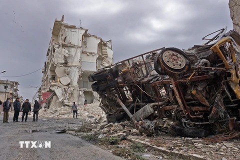 Cảnh đổ nát sau một vụ không kích tại Idlib, tây bắc Syria, ngày 14/3/2019. (Nguồn: AFP/TTXVN)