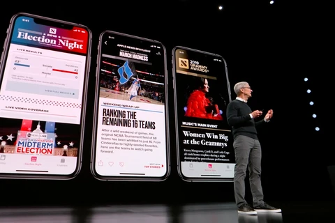 CEO Apple Tim Cook giới thiệu về Apple News+. (Nguồn: Cnet)