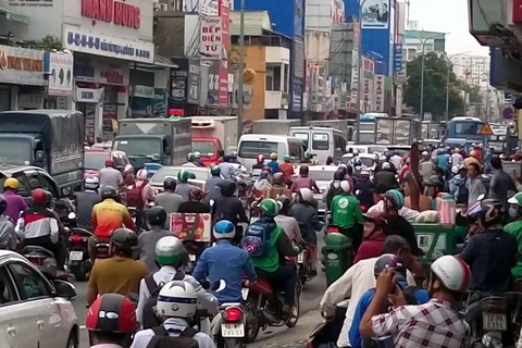 Một đoạn đường bị ùn tắc giao thông ở Thành phố Hồ Chí Minh. (Nguồn: TTXVN)