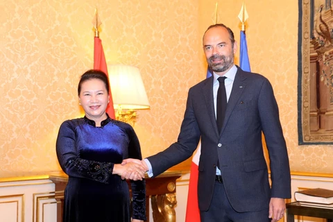 Chủ tịch Quốc hội Nguyễn Thị Kim Ngân hội kiến Thủ tướng Cộng hòa Pháp Edouard Philippe. (Ảnh: Trọng Đức/TTXVN)