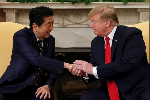 Thủ tướng Nhật Bản Shinzo Abe và Tổng thống Mỹ Donald Trump. (Nguồn: Reuters)