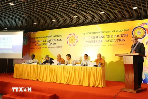 Các đại biểu tham gia hội thảo chuyên đề Phật giáo và cách mạng công nghiệp 4.0. (Ảnh: Thành Đạt/TTXVN)