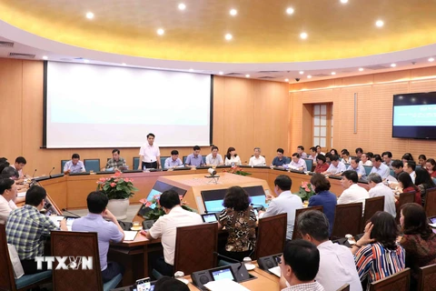 Quang cảnh hội nghị giao ban báo chí Thành ủy Hà Nội thường kỳ. (Ảnh: Văn Điệp/TTXVN)
