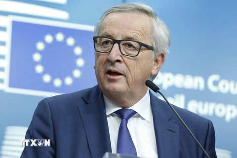 Chủ tịch Ủy ban châu Âu Jean-Claude Juncker phát biểu trong cuộc họp báo tại Brussels. (Nguồn: THX/TTXVN)