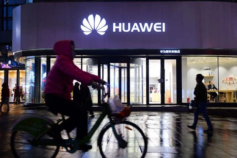 Một cửa hàng của Huawei ở Trung Quốc. (Nguồn: Reuters)