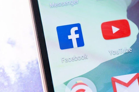 Facebook, YouTube nỗ lực chống lại những nội dung giật gân về sức khỏe