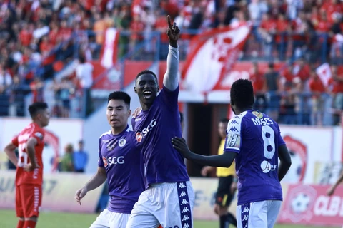 Cận cảnh Hà Nội thắng Hải Phòng, đòi lại ngôi đầu V-League 2019