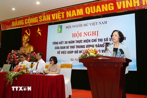 Bà Trương Thị Mai, Ủy viên Bộ Chính trị, Bí thư Trung ương Đảng, Trưởng Ban Dân vận Trung ương phát biểu chỉ đạo Hội nghị. (Ảnh: Doãn Tấn/TTXVN)