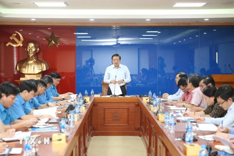 Ông Phan Đình Trạc, Bí thư Trung ương Đảng, Trưởng ban Nội chính Trung ương phát biểu tại buổi kiểm tra. (Ảnh: Dương Giang/TTXVN)