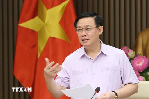 Phó Thủ tướng Chính phủ Vương Đình Huệ phát biểu. (Ảnh: Dương Giang/TTXVN)