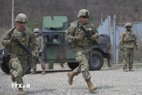 Ảnh tư liệu: Binh sỹ Mỹ tham gia cuộc tập trận chung Mỹ-Hàn tại Pocheon, Hàn Quốc, ngày 16/4/2019. (Nguồn: AFP/TTXVN)