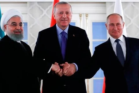 Lãnh đạo Nga, Iran và Thổ Nhĩ Kỳ tại hội nghị thượng đỉnh các nước bảo trợ lệnh ngừng bắn ở Syria diễn ra ngày 16/9 tại thủ đô Ankara, Thổ Nhĩ Kỳ. (Nguồn: AFP)