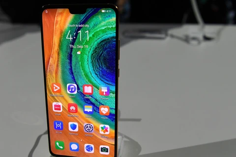 Mẫu điện thoại 5G mới Mate 30 của Huawei tại buổi ra mắt ở Munich, Đức ngày 19/9/2019. (Nguồn: THX/TTXVN)