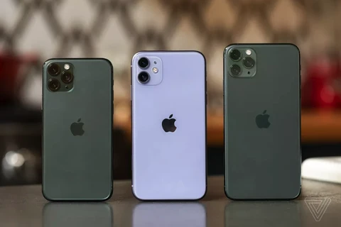 Bộ ba iPhone 11, iPhone 11 Pro và iPhone 11 Pro Max. (Nguồn: The Verge)
