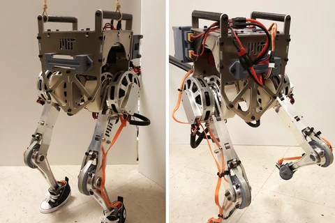 Robot bán thân, điều khiển từ xa và được gắn thêm hai chân. (Nguồn: spectrum.ieee.org)