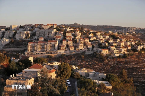Ảnh tư liệu: Khu định cư Givat Zeev của Israel ở gần thành phố Ramallah, Bờ Tây ngày 25/9/2019. (Nguồn: AFP/TTXVN)