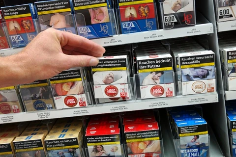 Thuốc lá được bày bán trong một cửa hiệu ở Đức. (Nguồn: iamexpat.de)