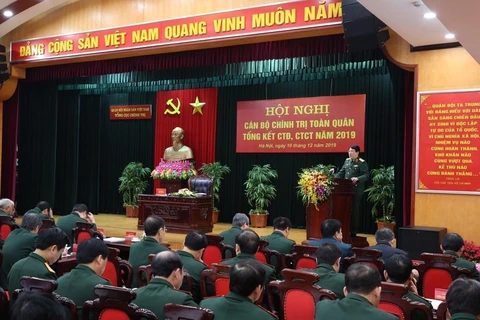 Đại tướng Lương Cường, Chủ nhiệm Tổng cục Chính trị Quân đội Nhân dân Việt Nam chủ trì hội nghị. Ảnh: Dương Giang/TTXVN)