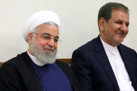 Tổng thống Iran Hassan Rouhani (trái) và Phó Tổng thống thứ nhất Es'hagh Jahangiri. (Nguồn: en.radiofarda.com)