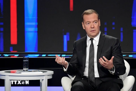 Thủ tướng Nga Dmitry Medvedev trả lời phỏng vấn tại Moskva, Nga. (Nguồn: AFP/TTXVN)