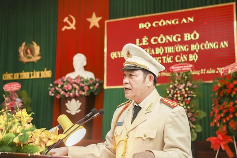 Đại tá Lê Vinh Quy phát biểu khi nhận nhiệm vụ công tác mới, chính thức trở thành Giám đốc Công an tỉnh Lâm Đồng, kể từ ngày 20/1/2020. (Nguồn: congan.com.vn)