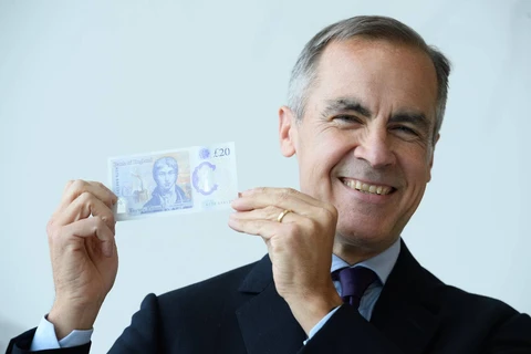 Thống đốc Ngân hàng Anh quốc Mark Carney giới thiệu đồng 20 bảng Anh mới. (Nguồn: Getty Images)