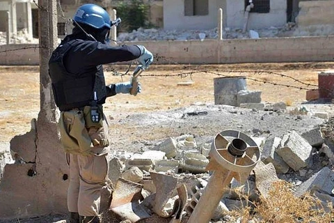 Nhân viên Liên hợp quốc điều tra về vũ khí hóa học ở Syria, năm 2013. Ảnh tư liệu. (Nguồn: AP)