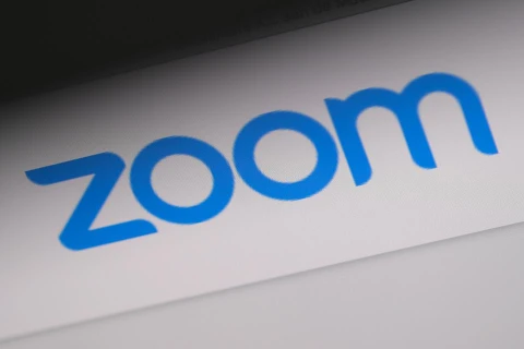 Zoom xóa đoạn mã nguồn âm thầm gửi dữ liệu người dùng đến Facebook