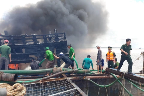 Quảng Nam: Kịp thời dập tắt vụ cháy trên tàu cá của ngư dân 