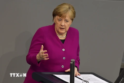 Thủ tướng Đức Angela Merkel phát biểu trước Quốc hội tại Berlin ngày 23/4/2020. (Nguồn: AFP/TTXVN)