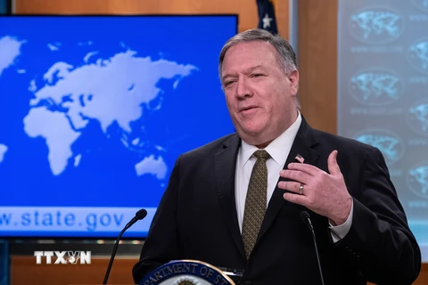 Ngoại trưởng Mỹ Mike Pompeo phát biểu trong cuộc họp báo tại Washington, DC. (Nguồn: AFP/TTXVN)