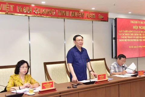 Bí thư Thành ủy Hà Nội Vương Đình Huệ chủ trì hội nghị. (Nguồn: hanoimoi.com.vn)