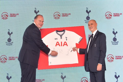 AIA sẽ trở thành logo quen thuộc trên áo đấu Tottenham Hotspur trong 5 năm tới (Ảnh: AIA)