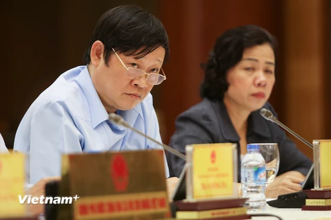 Thứ trưởng Bộ Y tế Nguyễn Viết Tiến đề xuất bổ sung thành viên trong hội đồng thẩm định cấp giấy phép sau vụ VN Pharma. (Ảnh: Minh Sơn/Vietnam+)