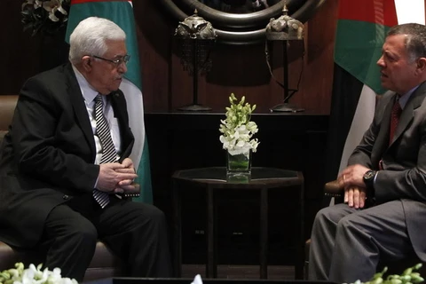Tổng thống Palestine Mahmoud Abbas (phải). (Nguồn: AFP/TTXVN)