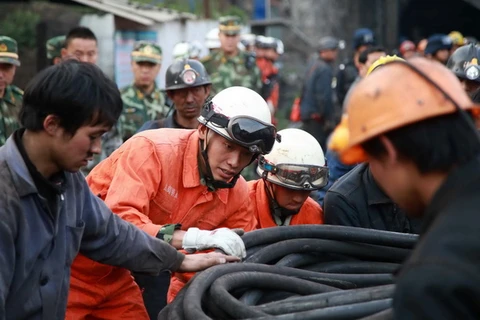 [Photo] 13 thợ mỏ Trung Quốc thiệt mạng trong vụ nổ khí gas 