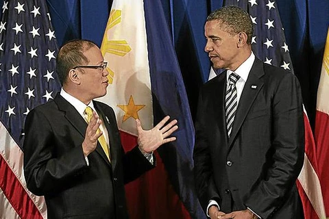 Tổng thống Mỹ Obama (phải) và Tổng thống Philippines Benigno Aquino III. (Nguồn: globalnation.inquirer.net)
