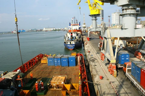 [Photo] Cảng Vietsovpetro phấn đấu đạt doanh thu 500 tỷ đồng