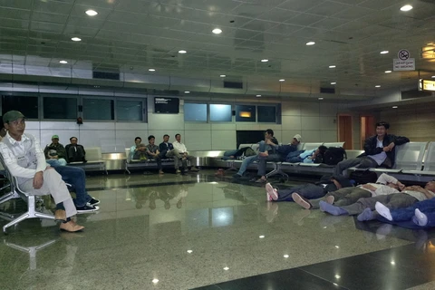 Gần 200 lao động Việt sơ tán khỏi Libya bằng đường hàng không