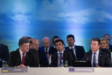 Ukraine đạt được thỏa thuận nhận vũ khí từ 5 nước NATO