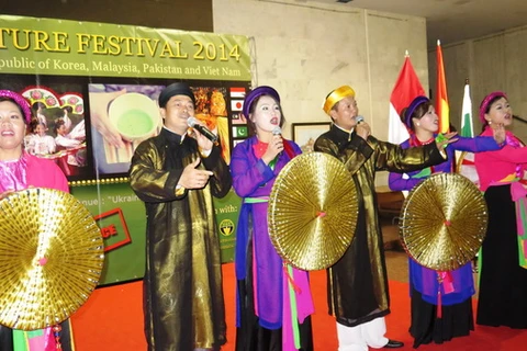 Festival Văn hóa-Ẩm thực châu Á lần thứ nhất tại Ukraine