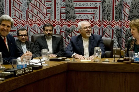 Đàm phán ba bên vấn đề hạt nhân Iran kết thúc không khả quan