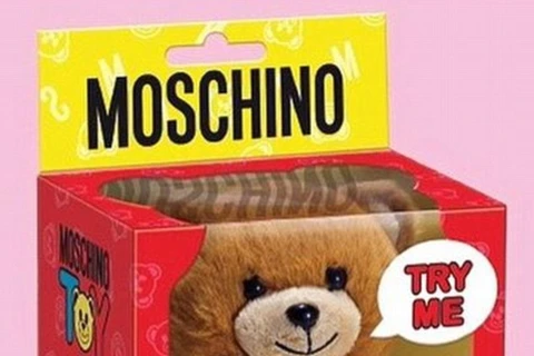 Moschino ra mắt nước hoa mùi hương unisex mang tên Toy