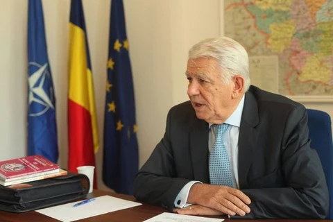 Tân ngoại trưởng Romania Teodor Melescanu tuyên bố từ chức 