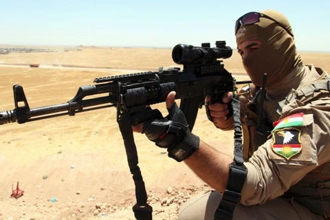 Thổ Nhĩ Kỳ huấn luyện hàng trăm tay súng người Kurd chống IS