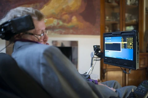 Sắp công bố hệ thống hỗ trợ giao tiếp của Stephen Hawking